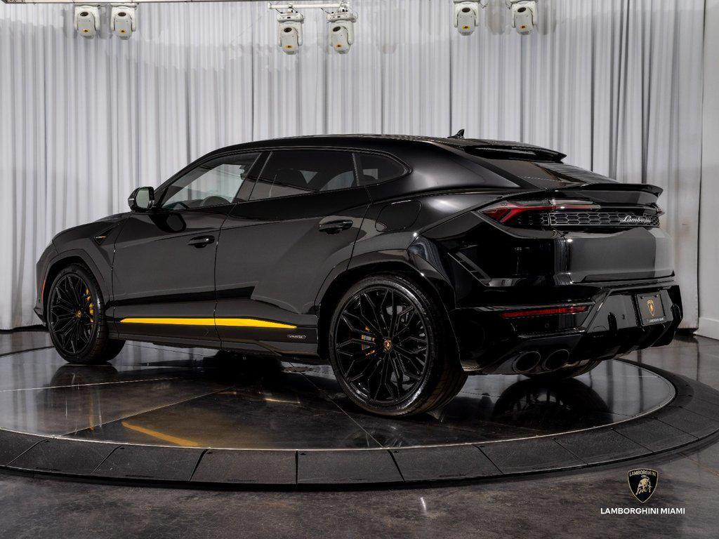 2025 Lamborghini Urus SE AWD North Miami Beach FL