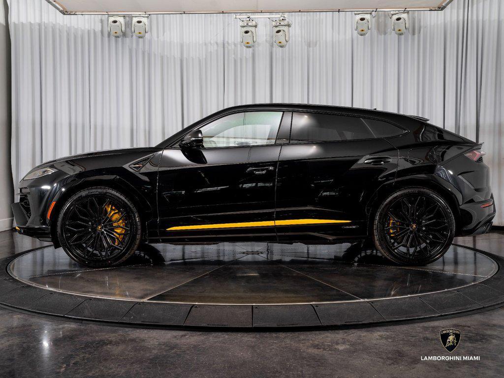 2025 Lamborghini Urus SE AWD North Miami Beach FL