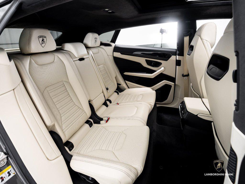 2025 Lamborghini Urus SE AWD North Miami Beach FL