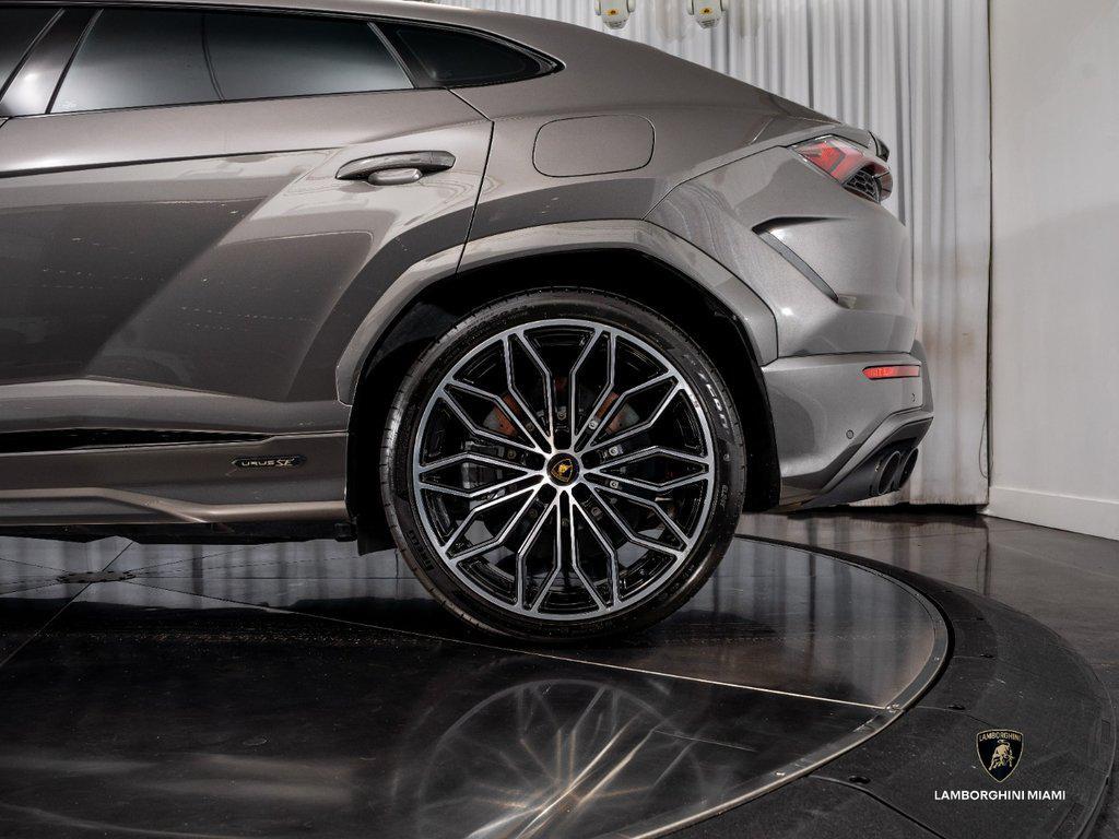2025 Lamborghini Urus SE AWD North Miami Beach FL