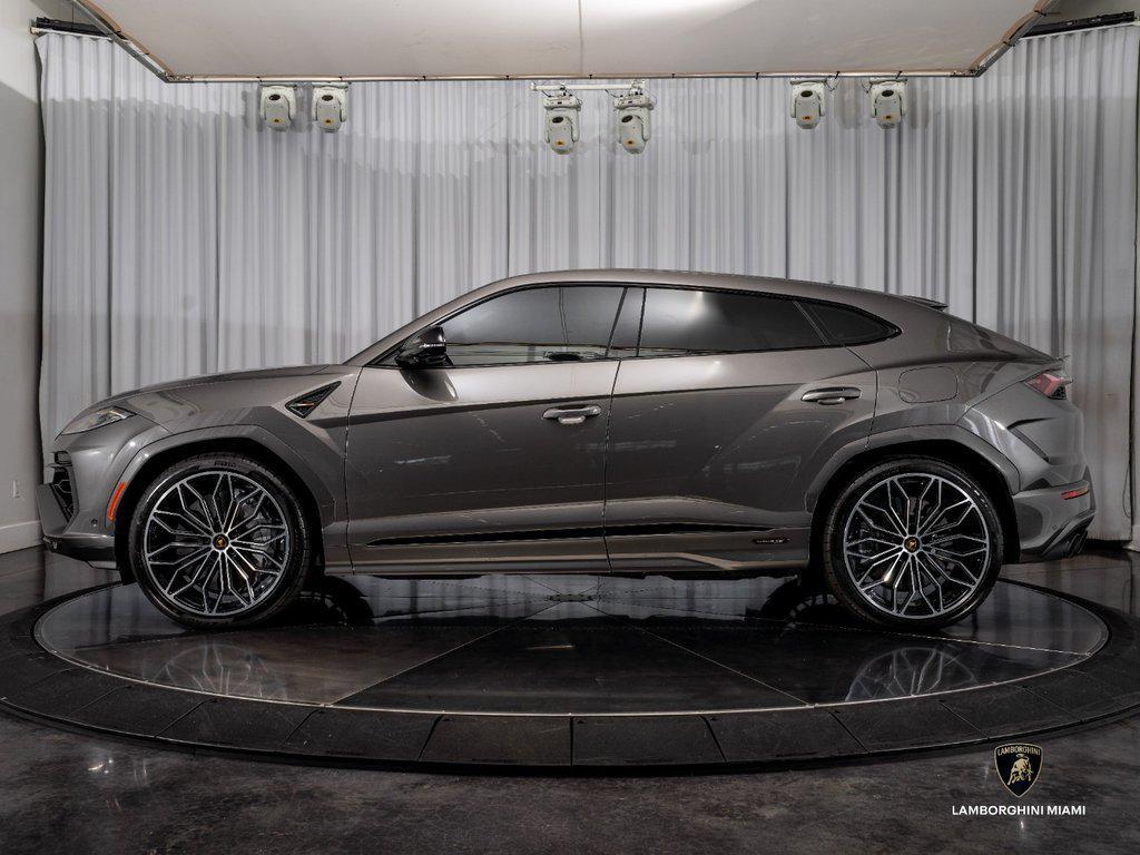 2025 Lamborghini Urus SE AWD North Miami Beach FL
