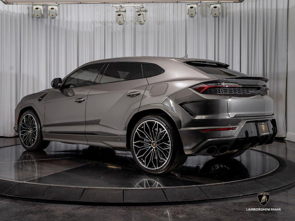 2025 Lamborghini Urus SE AWD North Miami Beach FL