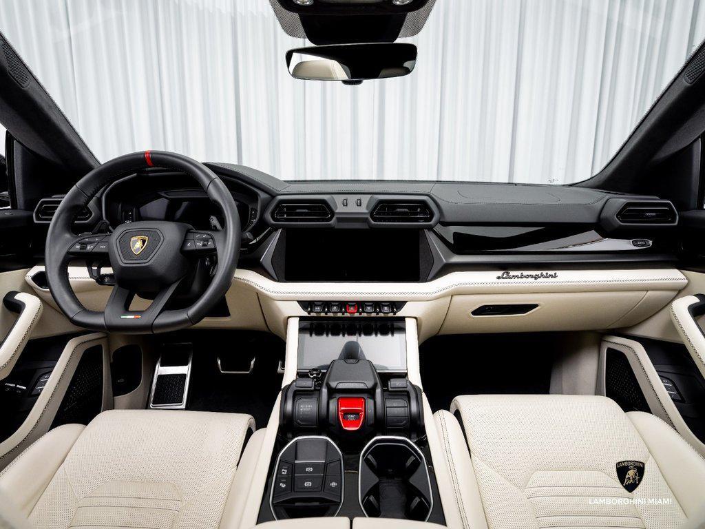 2025 Lamborghini Urus SE AWD North Miami Beach FL