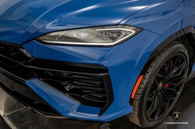 2025 Lamborghini Urus SE AWD North Miami Beach FL