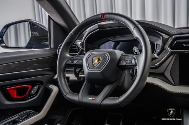 2025 Lamborghini Urus SE AWD North Miami Beach FL