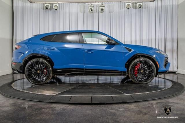 2025 Lamborghini Urus SE AWD North Miami Beach FL