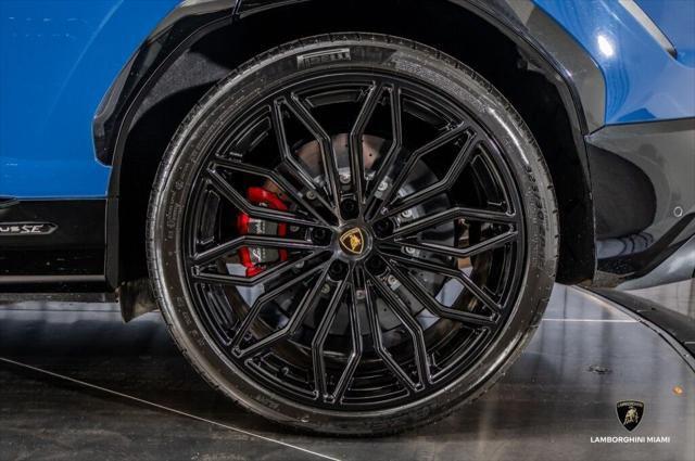 2025 Lamborghini Urus SE AWD North Miami Beach FL