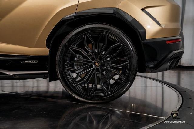 2025 Lamborghini Urus SE AWD North Miami Beach FL