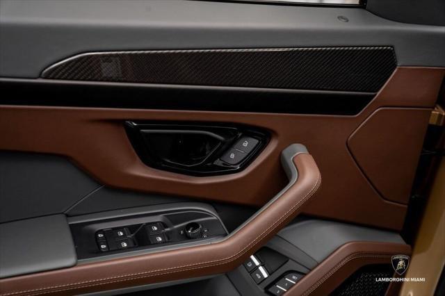 2025 Lamborghini Urus SE AWD North Miami Beach FL