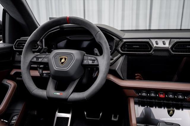 2025 Lamborghini Urus SE AWD North Miami Beach FL