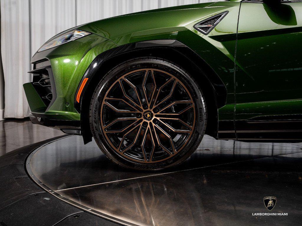 2025 Lamborghini Urus SE AWD North Miami Beach FL