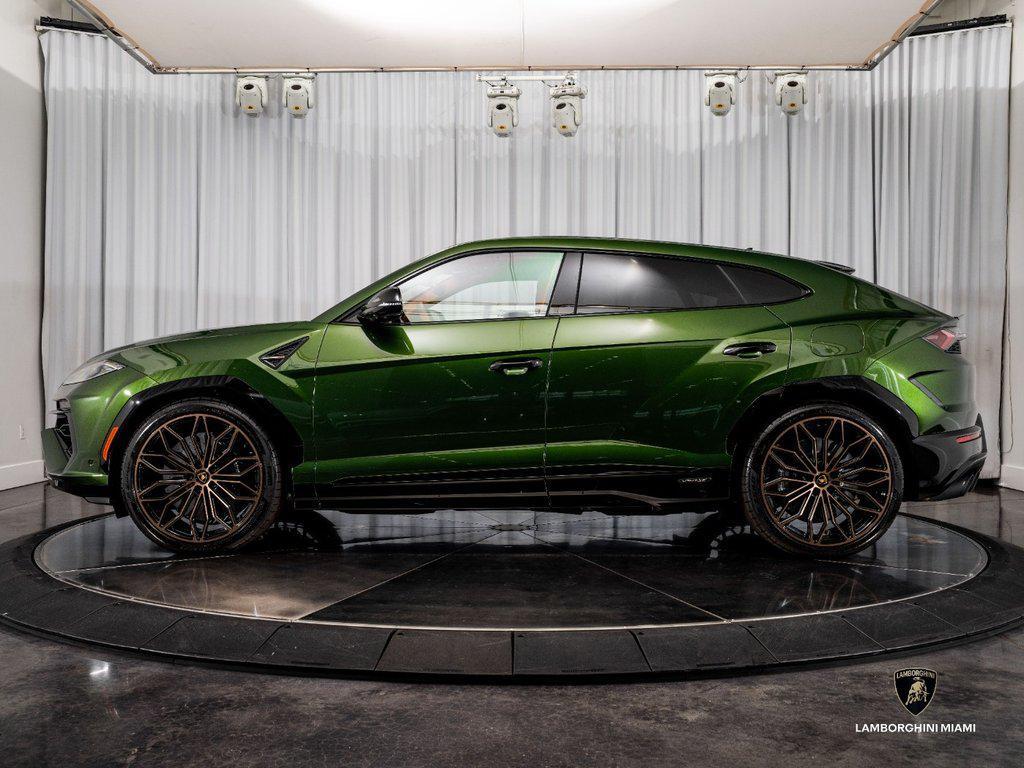 2025 Lamborghini Urus SE AWD North Miami Beach FL