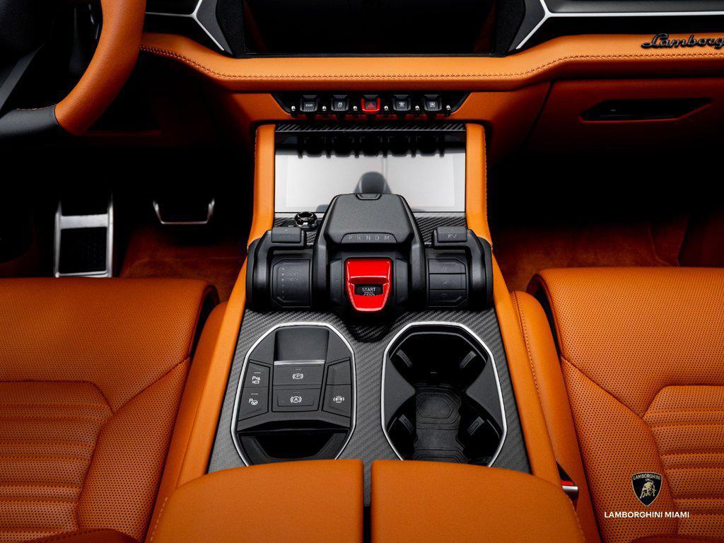 2025 Lamborghini Urus SE AWD North Miami Beach FL