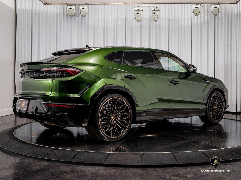 2025 Lamborghini Urus SE AWD North Miami Beach FL