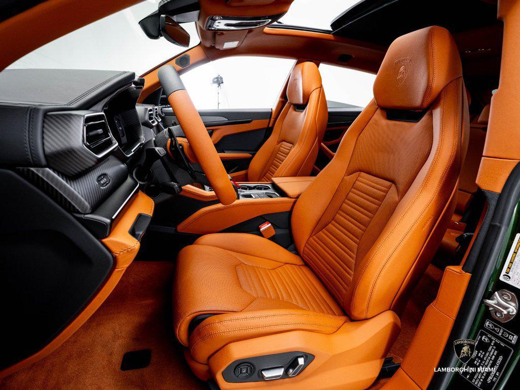 2025 Lamborghini Urus SE AWD North Miami Beach FL