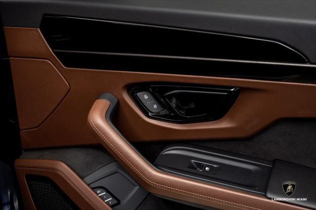 2025 Lamborghini Urus SE AWD North Miami Beach FL