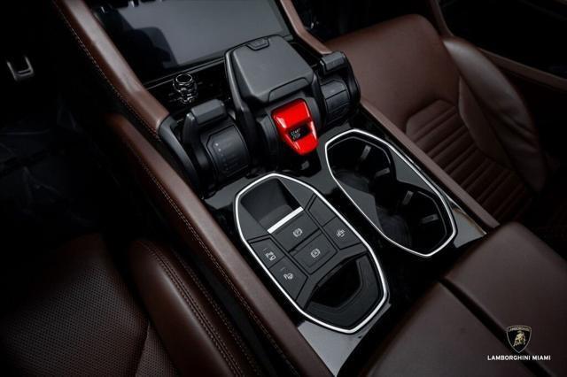 2025 Lamborghini Urus SE AWD North Miami Beach FL