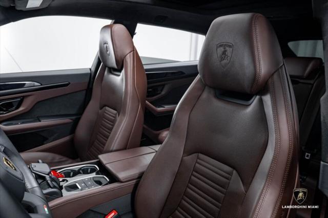 2025 Lamborghini Urus SE AWD North Miami Beach FL