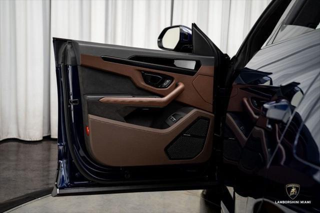 2025 Lamborghini Urus SE AWD North Miami Beach FL
