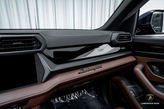 2025 Lamborghini Urus SE AWD North Miami Beach FL