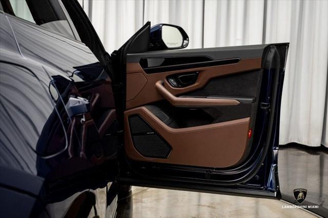 2025 Lamborghini Urus SE AWD North Miami Beach FL