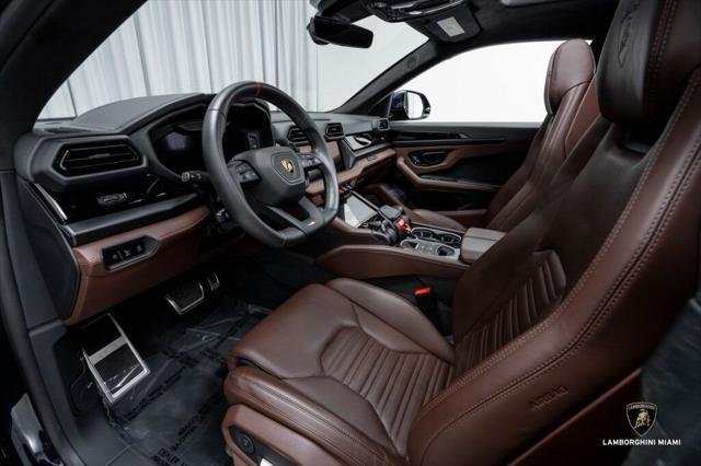 2025 Lamborghini Urus SE AWD North Miami Beach FL
