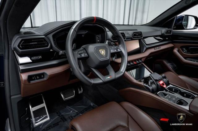 2025 Lamborghini Urus SE AWD North Miami Beach FL