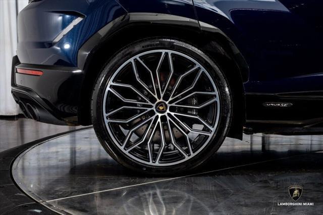 2025 Lamborghini Urus SE AWD North Miami Beach FL