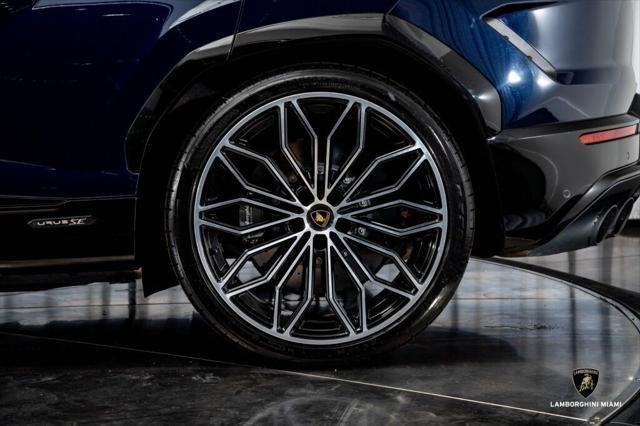 2025 Lamborghini Urus SE AWD North Miami Beach FL