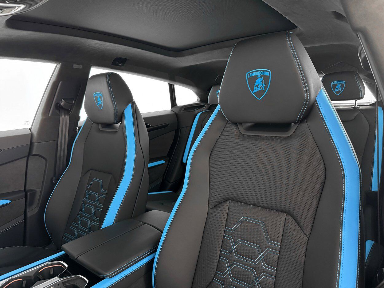 2025 Lamborghini Urus SE Bellevue WA