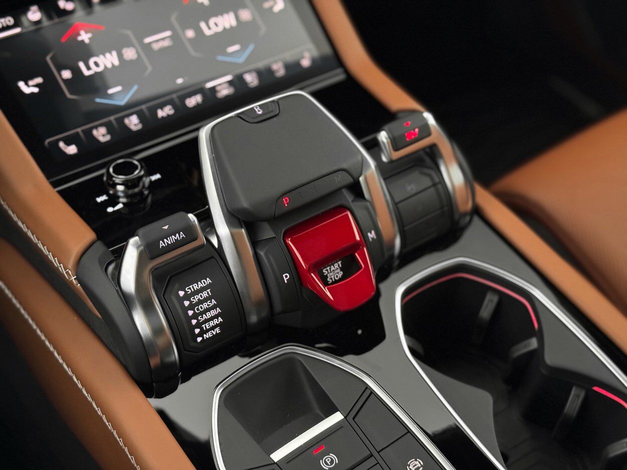 2025 Lamborghini Urus SE Bellevue WA