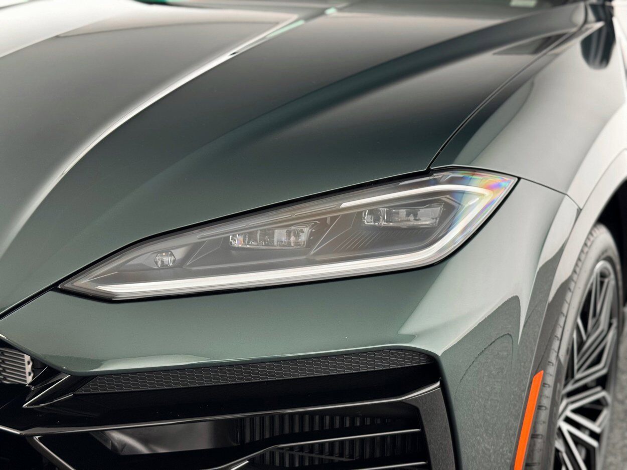 2025 Lamborghini Urus SE Bellevue WA