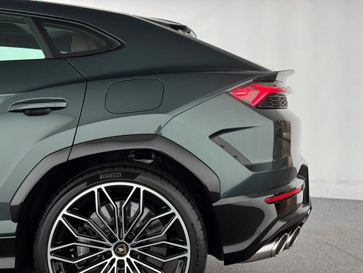 2025 Lamborghini Urus SE Bellevue WA