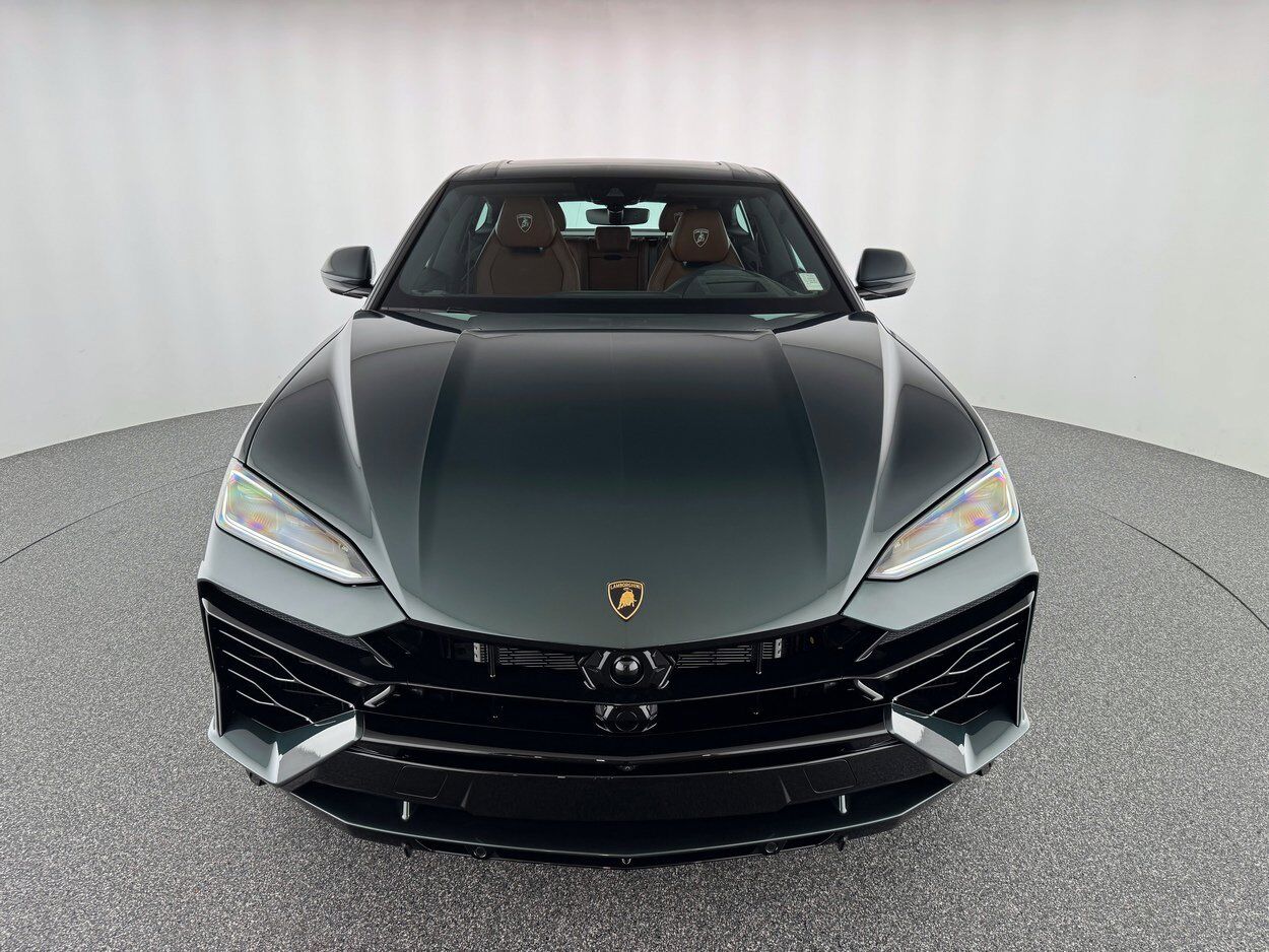2025 Lamborghini Urus SE Bellevue WA