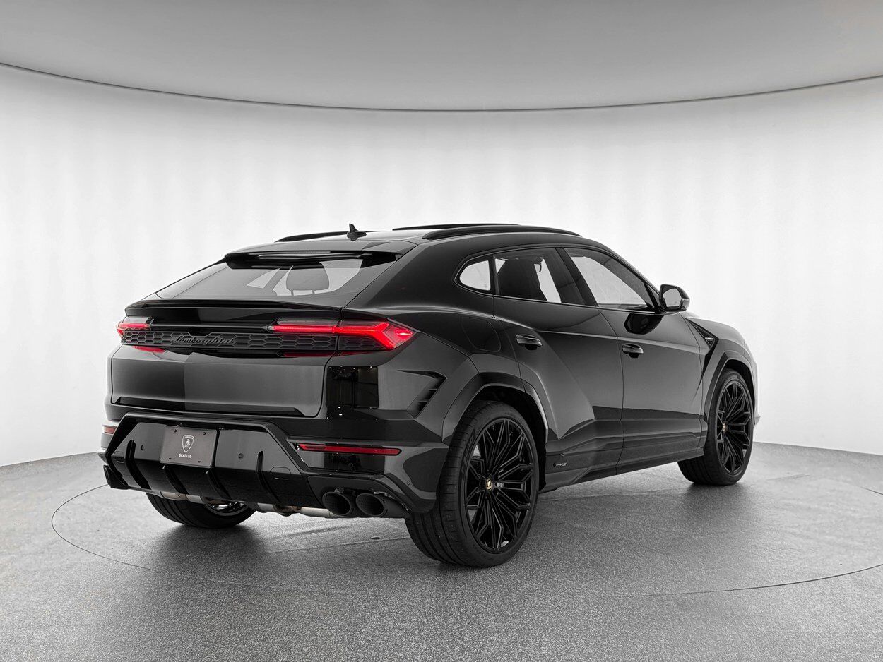 2025 Lamborghini Urus SE Bellevue WA