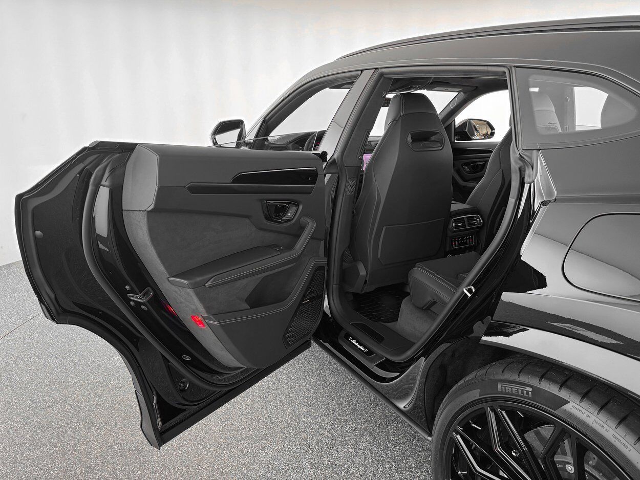 2025 Lamborghini Urus SE Bellevue WA