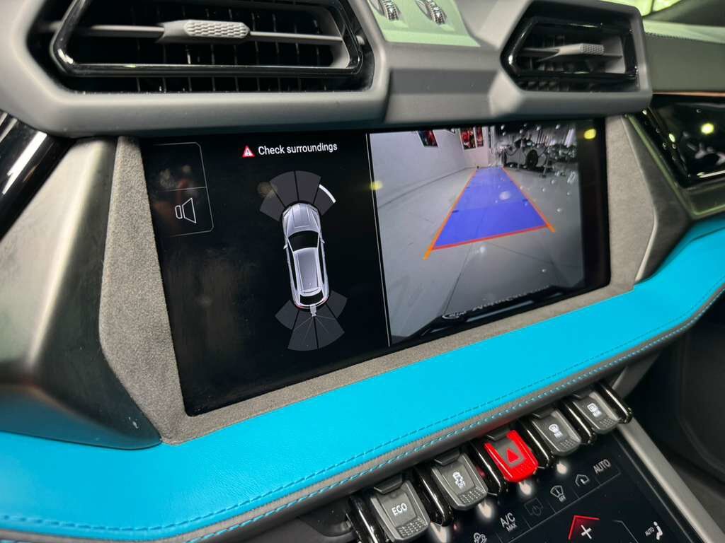 2025 Lamborghini Urus SE Blu Uranus paint,Sensonum audio system AND MUCH MORE!! Fort Lauderdale FL