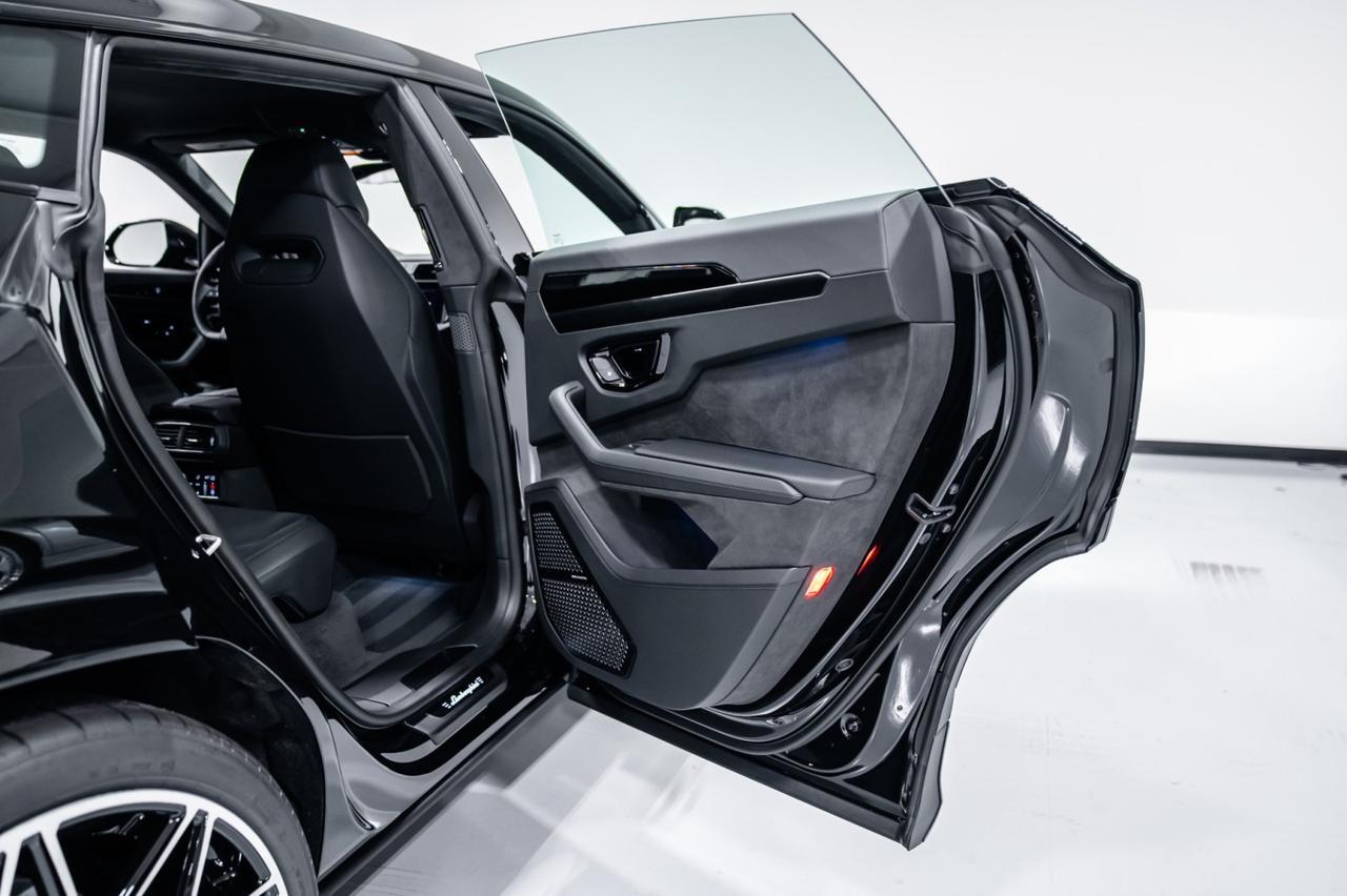 2025 Lamborghini Urus SE Brentwood TN