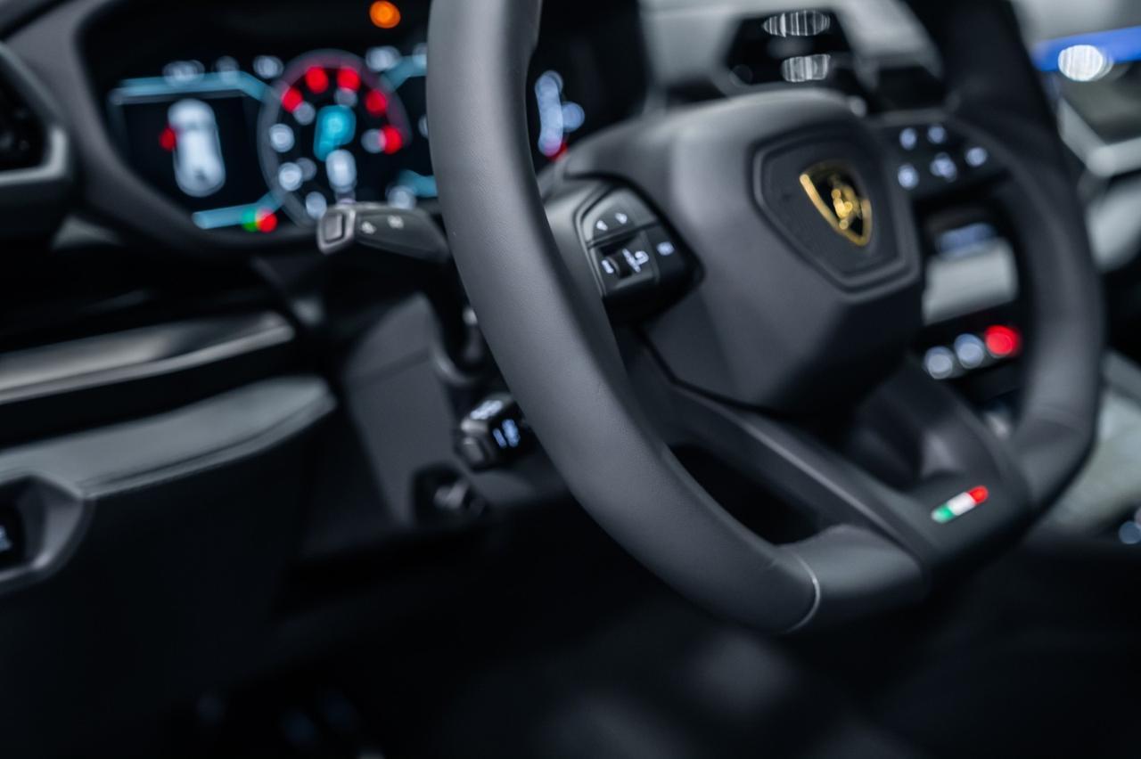 2025 Lamborghini Urus SE Brentwood TN