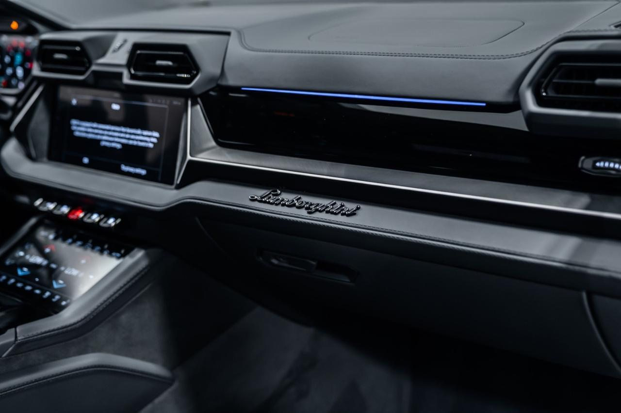 2025 Lamborghini Urus SE Brentwood TN