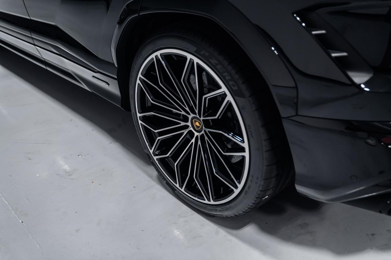 2025 Lamborghini Urus SE Brentwood TN