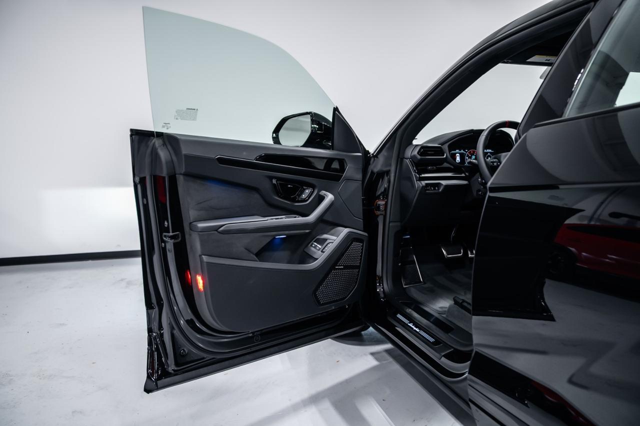 2025 Lamborghini Urus SE Brentwood TN
