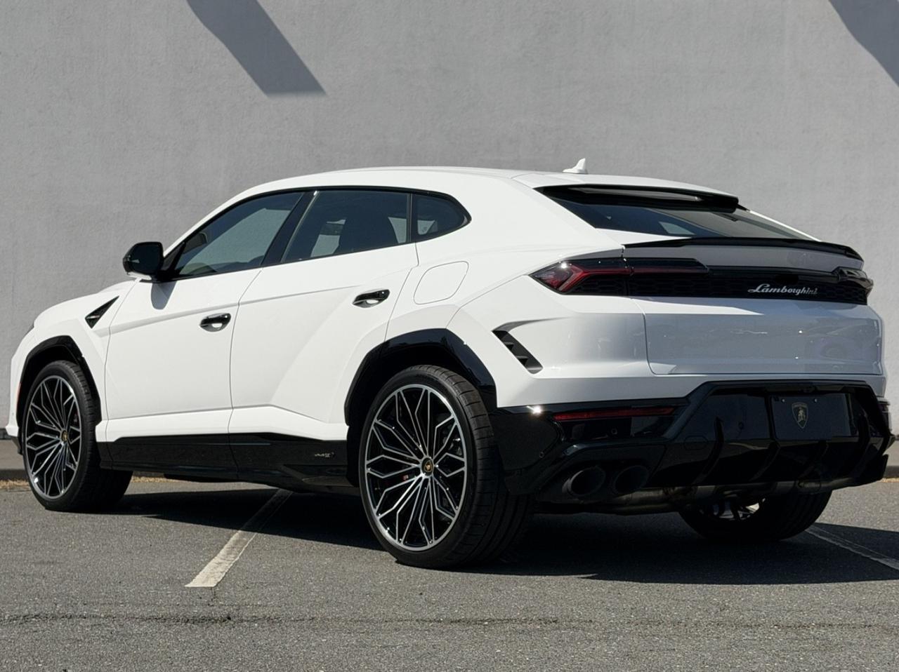 2025 Lamborghini Urus SE Brentwood TN