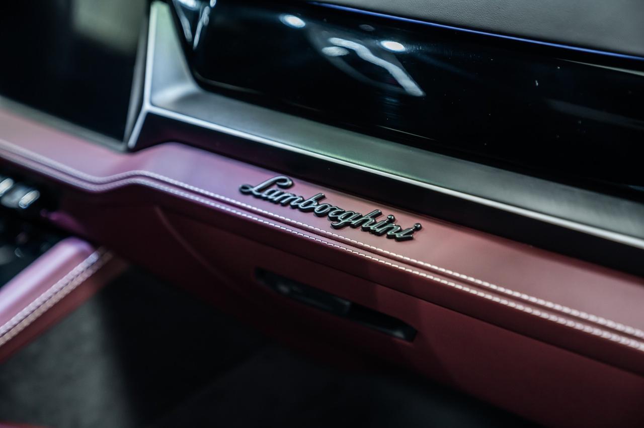 2025 Lamborghini Urus SE Brentwood TN