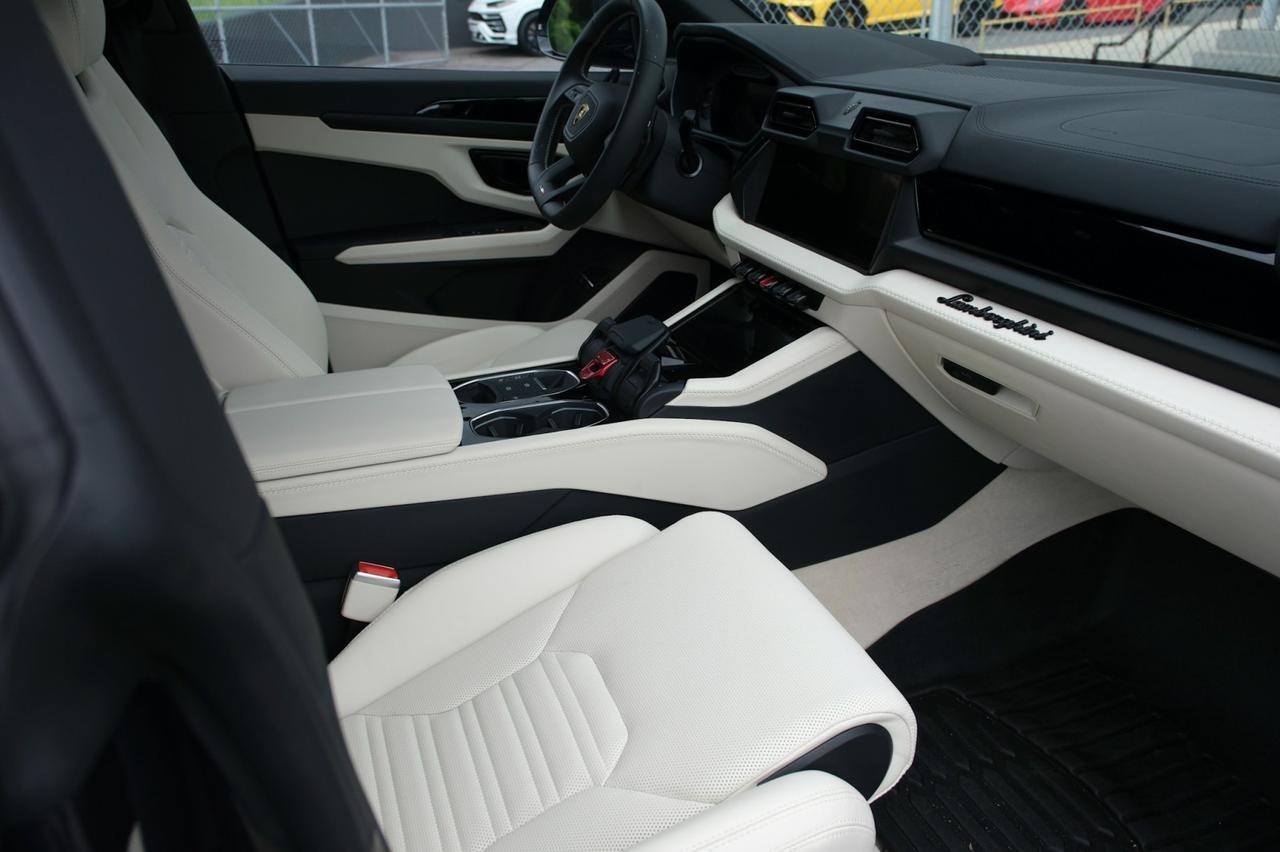 2025 Lamborghini Urus SE Brentwood TN