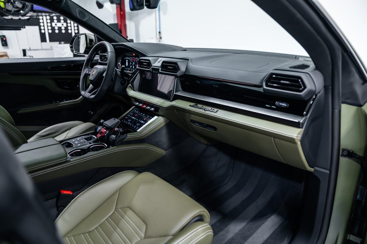 2025 Lamborghini Urus SE Brentwood TN