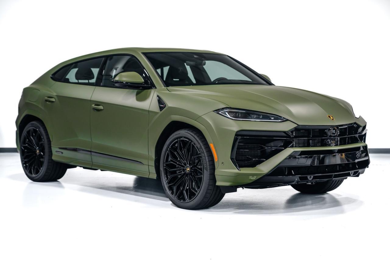 2025 Lamborghini Urus SE Brentwood TN