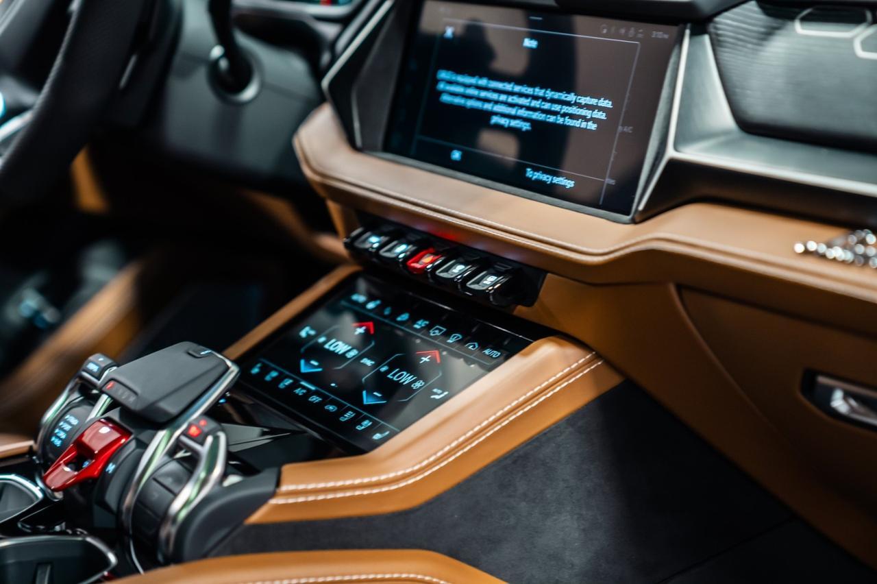 2025 Lamborghini Urus SE Brentwood TN
