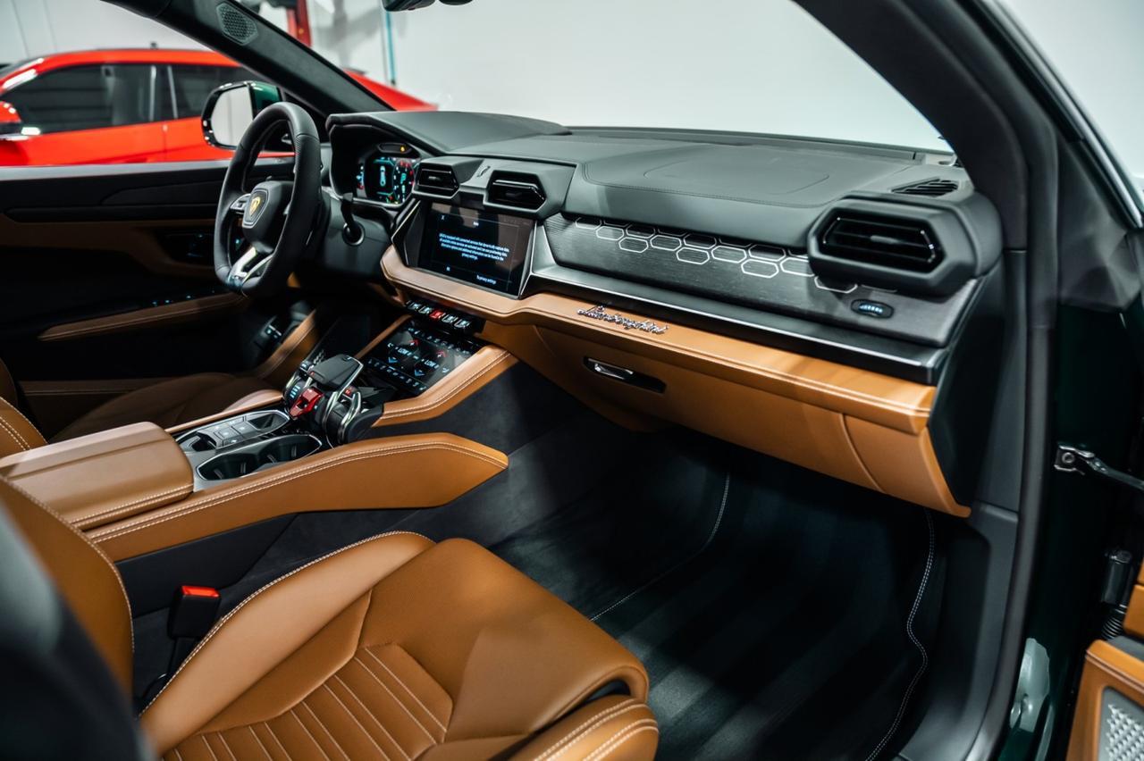 2025 Lamborghini Urus SE Brentwood TN