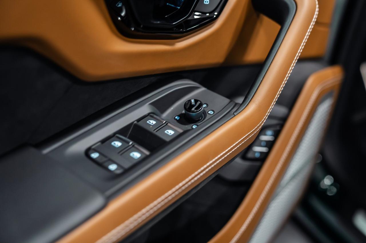 2025 Lamborghini Urus SE Brentwood TN